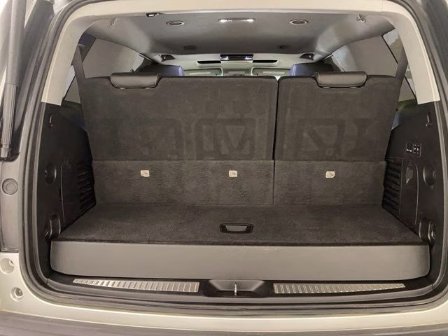 2018 Silver Ice Metallic Chevrolet Tahoe LT 4X4 SUV