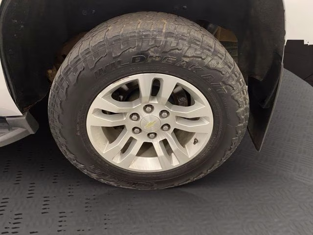 2018 Silver Ice Metallic Chevrolet Tahoe LT 4X4 SUV