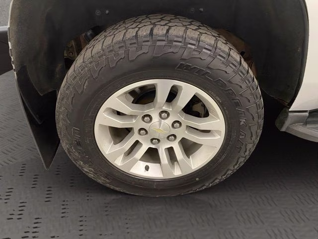 2018 Silver Ice Metallic Chevrolet Tahoe LT 4X4 SUV