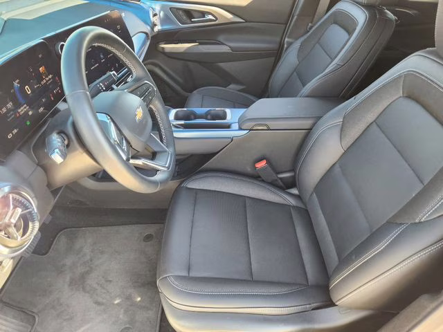 2025 Summit White Chevrolet Equinox EV LT FWD SUV