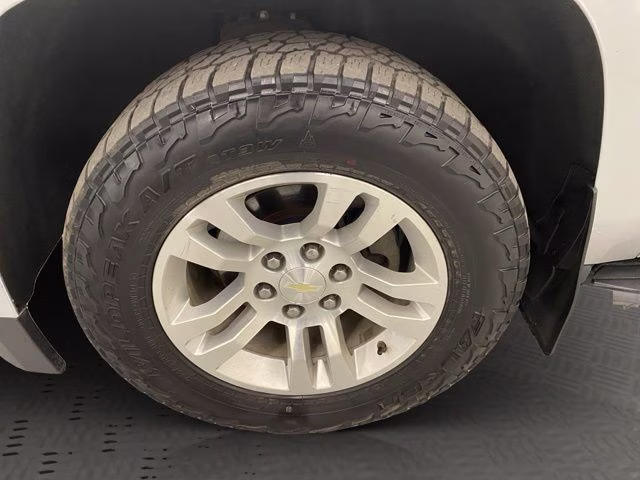 2018 Silver Ice Metallic Chevrolet Tahoe LT 4X4 SUV