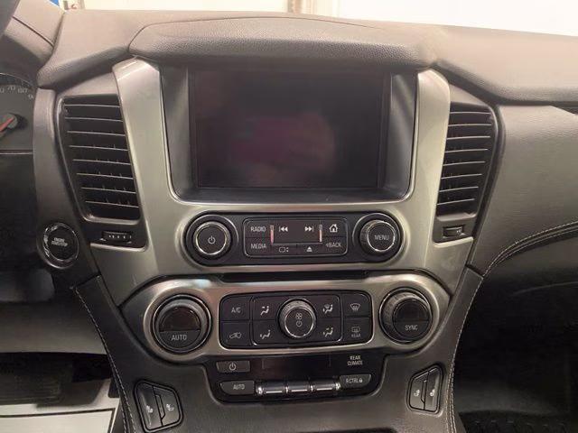 2018 Silver Ice Metallic Chevrolet Tahoe LT 4X4 SUV