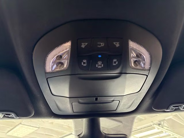 2025 Ceramic Gray Clearcoat Chrysler Pacifica Select AWD Van