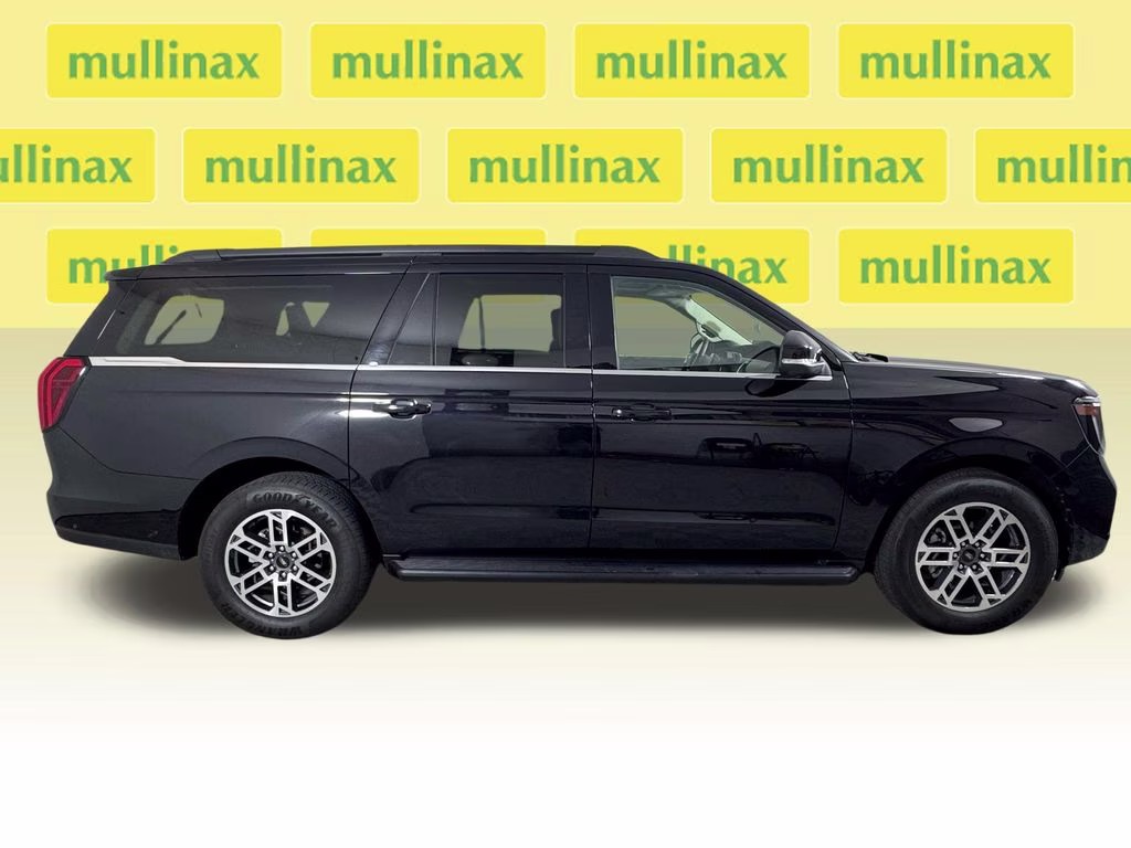 2025 Black Metallic Ford Expedition Max Active RWD SUV