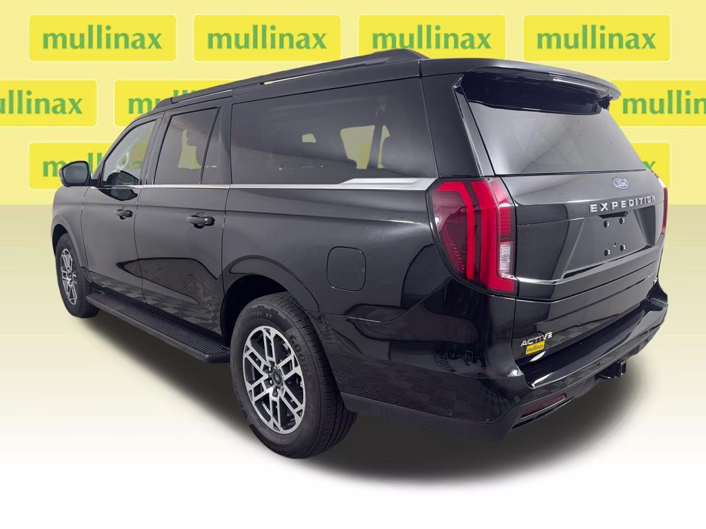 2025 Black Metallic Ford Expedition Max Active RWD SUV