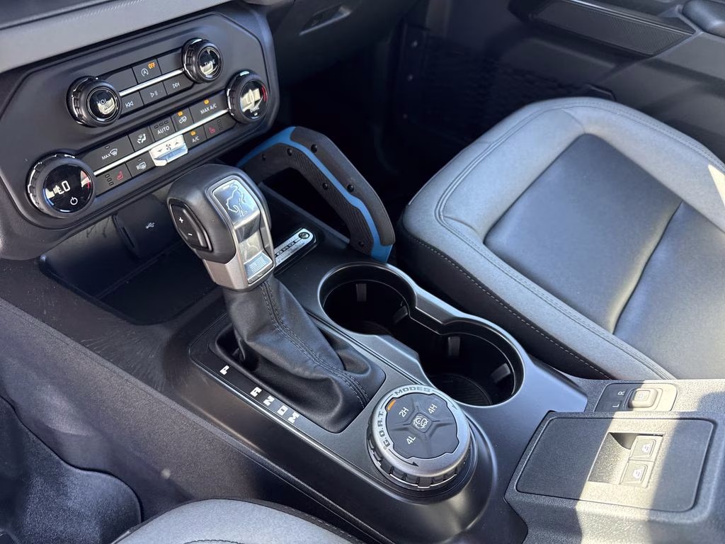 2024 Cactus Ford Bronco Black Diamond 4X4 SUV