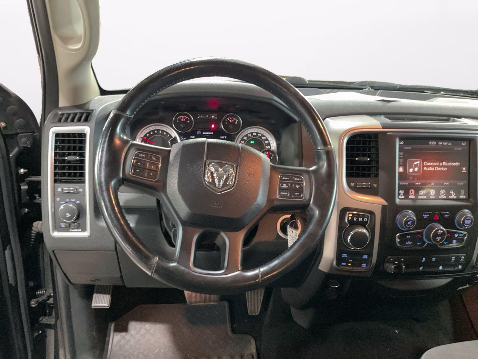 2017 Brilliant Black Crystal Pearlcoat Ram 1500 Big Horn 4X4 Truck
