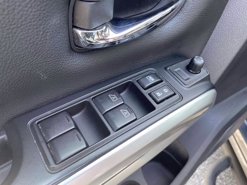 2023 Gun Metallic Nissan Titan SV RWD Truck