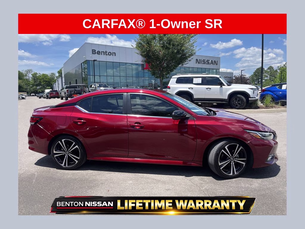2023 Nissan Sentra SR CVT's photo