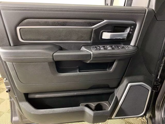 2024 Granite Crystal Metallic Clearcoat Ram 2500 Laramie 4X4 Truck