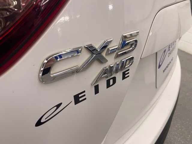 2016 Crystal White Pearl Mica Mazda CX-5 Grand Touring AWD SUV