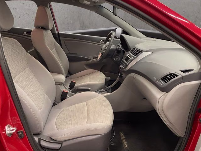 2016 Boston Red Metallic Hyundai Accent SE FWD Sedan