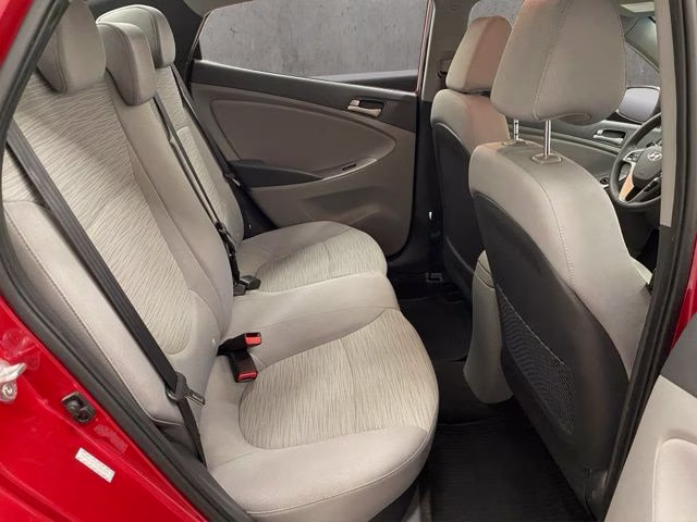 2016 Boston Red Metallic Hyundai Accent SE FWD Sedan