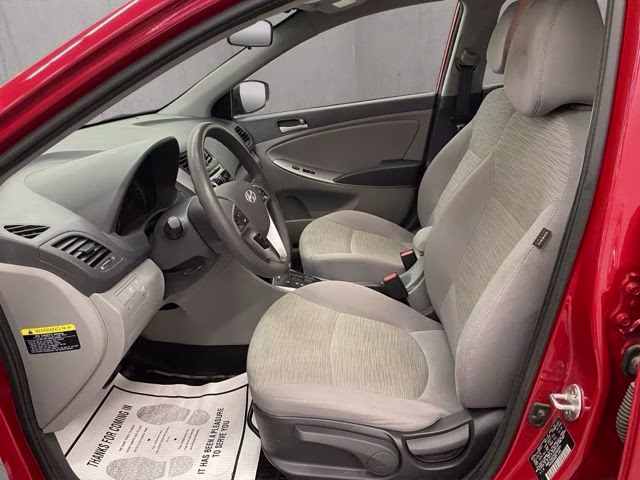 2016 Boston Red Metallic Hyundai Accent SE FWD Sedan