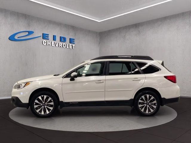 2017 Crystal White Pearl Subaru Outback 2.5i AWD SUV