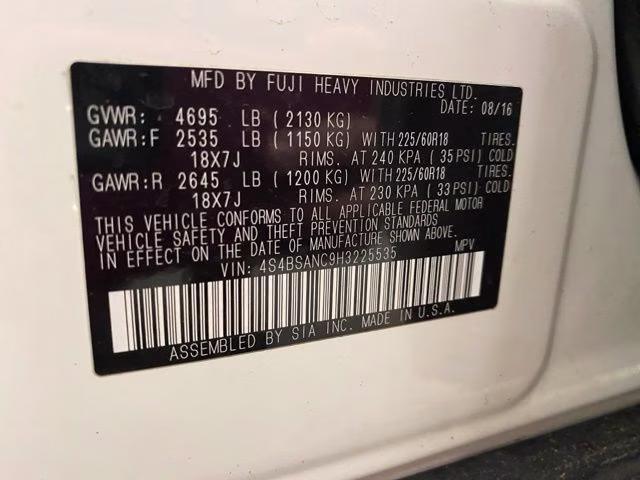 2017 Crystal White Pearl Subaru Outback 2.5i AWD SUV