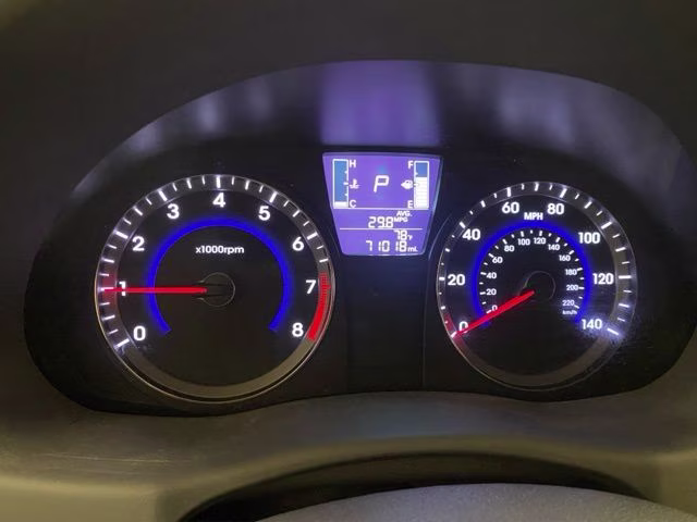 2016 Boston Red Metallic Hyundai Accent SE FWD Sedan