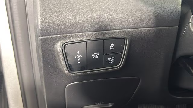 2023 Shimmering Silver Hyundai Tucson Hybrid Limited AWD SUV