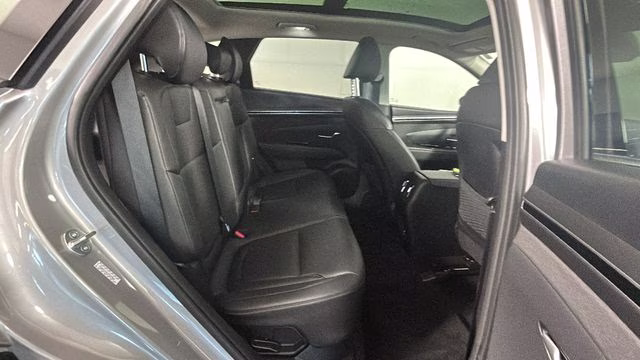 2023 Shimmering Silver Hyundai Tucson Hybrid Limited AWD SUV