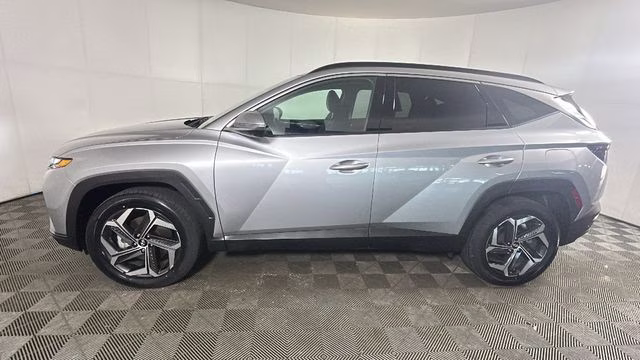 2023 Shimmering Silver Hyundai Tucson Hybrid Limited AWD SUV