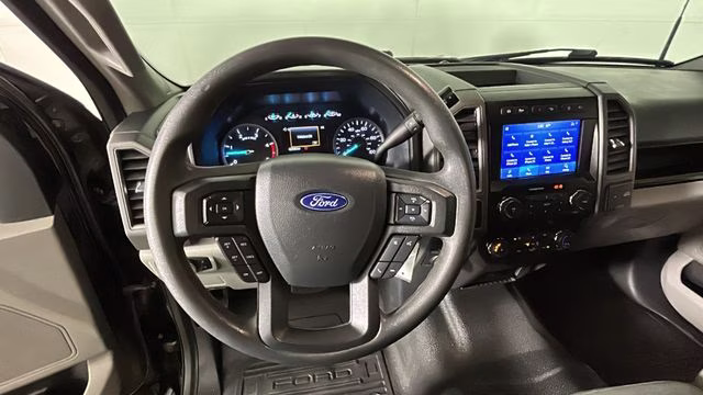 2022 Black Metallic Ford Super Duty F-450 DRW XL 4X4 Truck