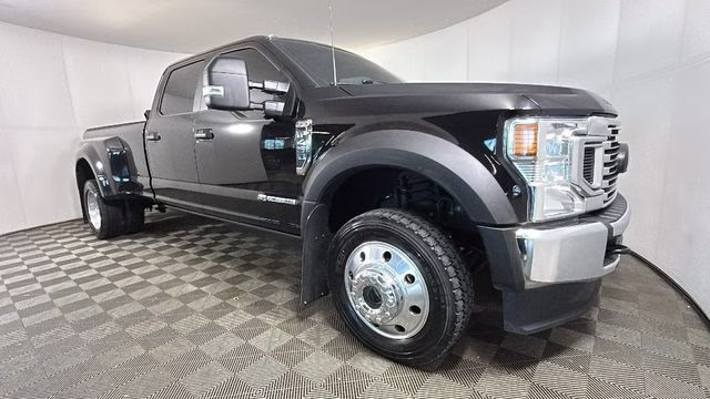 2022 Black Metallic Ford Super Duty F-450 DRW XL 4X4 Truck