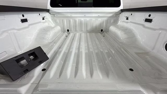 2025 Glacier White Nissan Frontier PRO-4X 4X4 Truck
