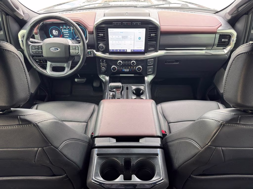 2023 Agate Black Metallic Ford F-150 Lariat 4X4 Truck