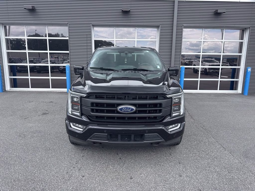 2023 Agate Black Metallic Ford F-150 Lariat 4X4 Truck