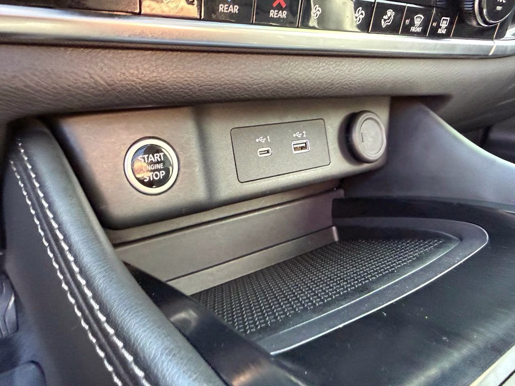 2023 Pearl White Tricoat Nissan Rogue SL AWD SUV