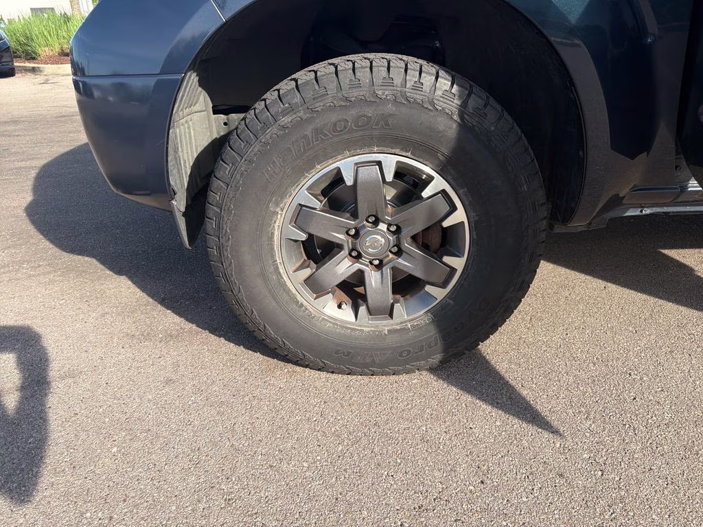 2017 Arctic Blue Metallic Nissan Frontier Desert Runner RWD Truck