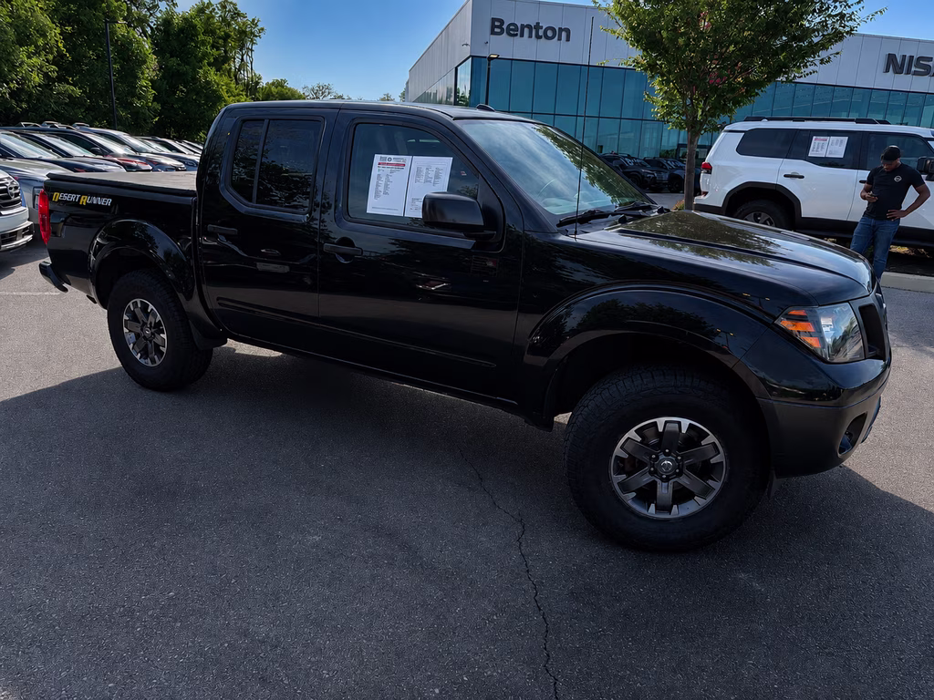 2017 Arctic Blue Metallic Nissan Frontier Desert Runner RWD Truck