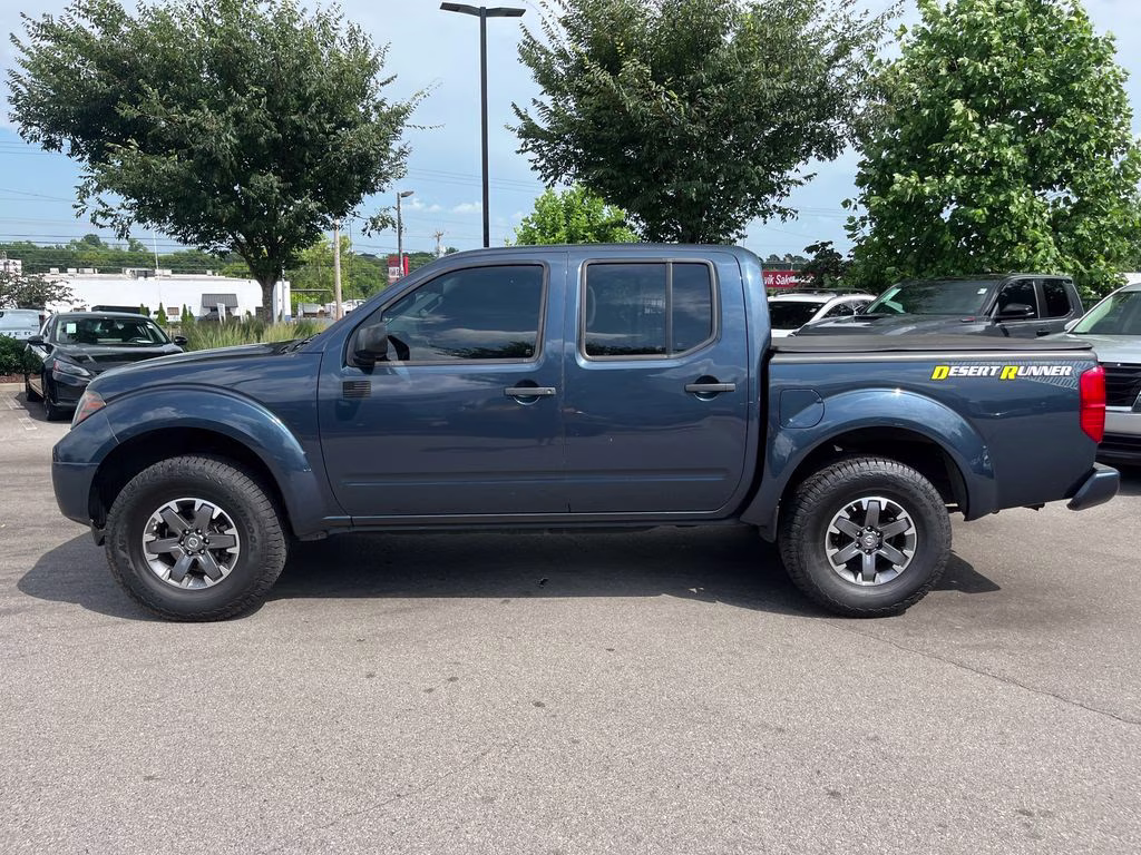 2017 Arctic Blue Metallic Nissan Frontier Desert Runner RWD Truck