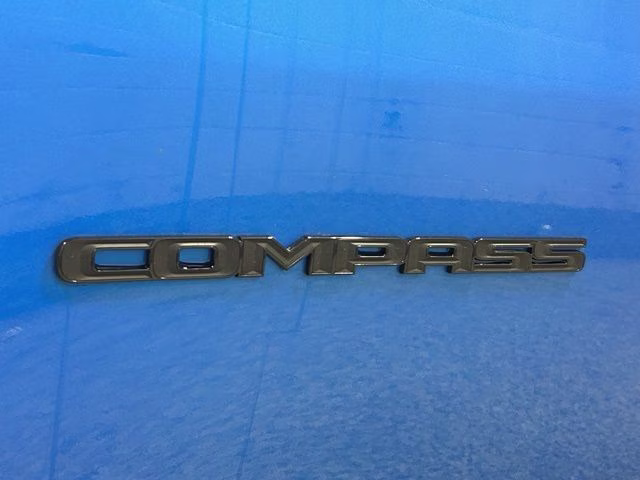 2023 Laser Blue Pearlcoat Jeep Compass Latitude 4X4 SUV