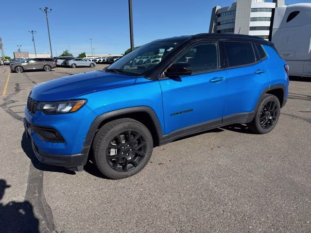 2023 Laser Blue Pearlcoat Jeep Compass Altitude 4X4 SUV