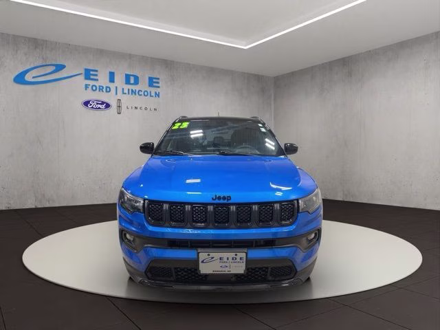 2023 Laser Blue Pearlcoat Jeep Compass Latitude 4X4 SUV