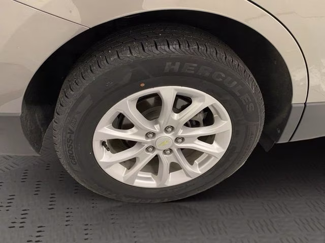 2018 Pepperdust Metallic Chevrolet Equinox LT AWD SUV