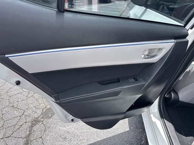 2015 Super White Toyota Corolla LE FWD Sedan