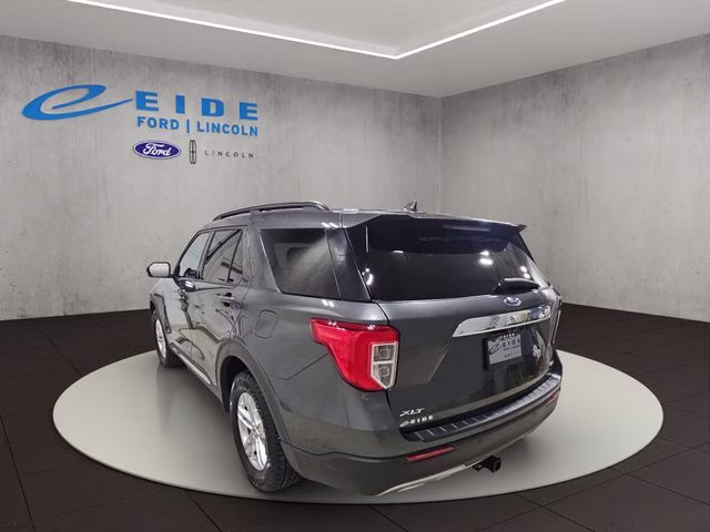 2020 Magnetic Metallic Ford Explorer XLT 4X4 SUV