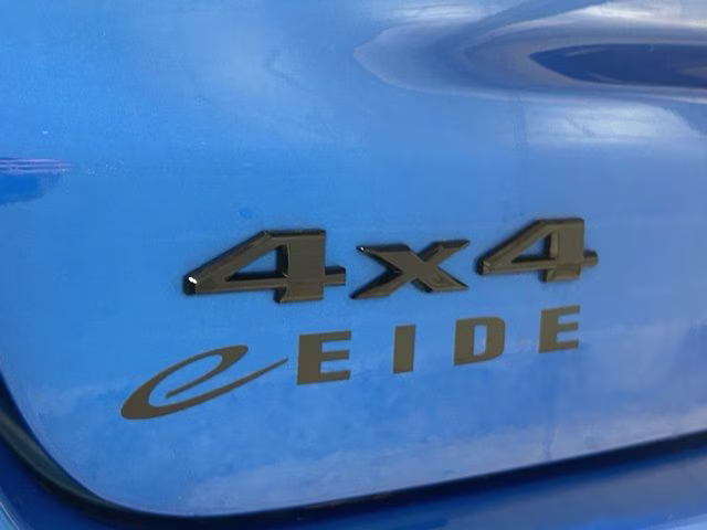 2023 Laser Blue Pearlcoat Jeep Compass Latitude 4X4 SUV