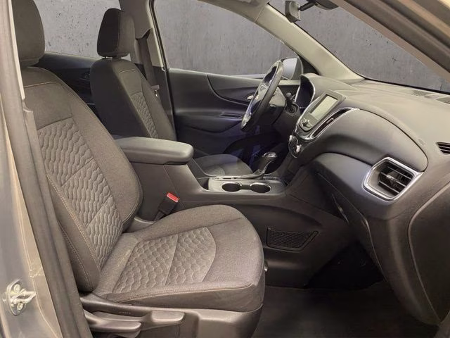 2018 Pepperdust Metallic Chevrolet Equinox LT AWD SUV