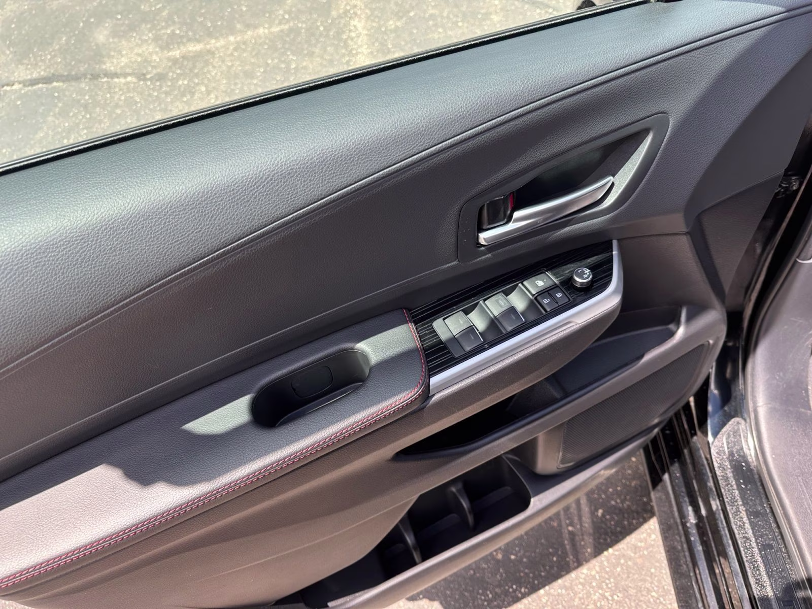 2025 Black Toyota Sienna AWD Van