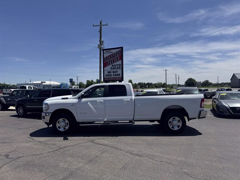 2022 Bright White Clear Coat Ram 2500 Big Horn 4X4 Truck