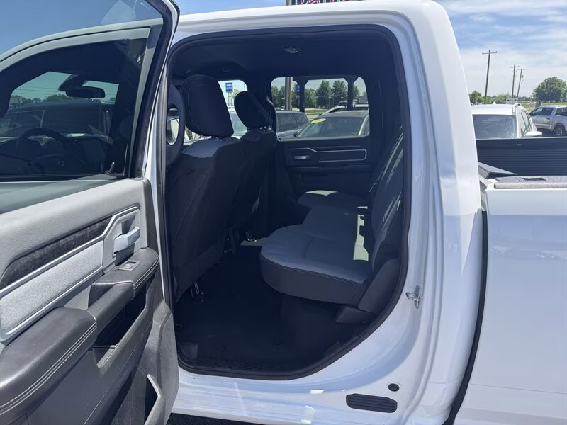 2022 Bright White Clear Coat Ram 2500 Big Horn 4X4 Truck
