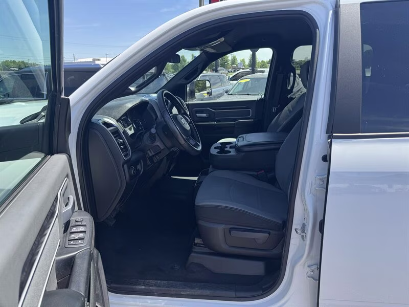 2022 Bright White Clear Coat Ram 2500 Big Horn 4X4 Truck