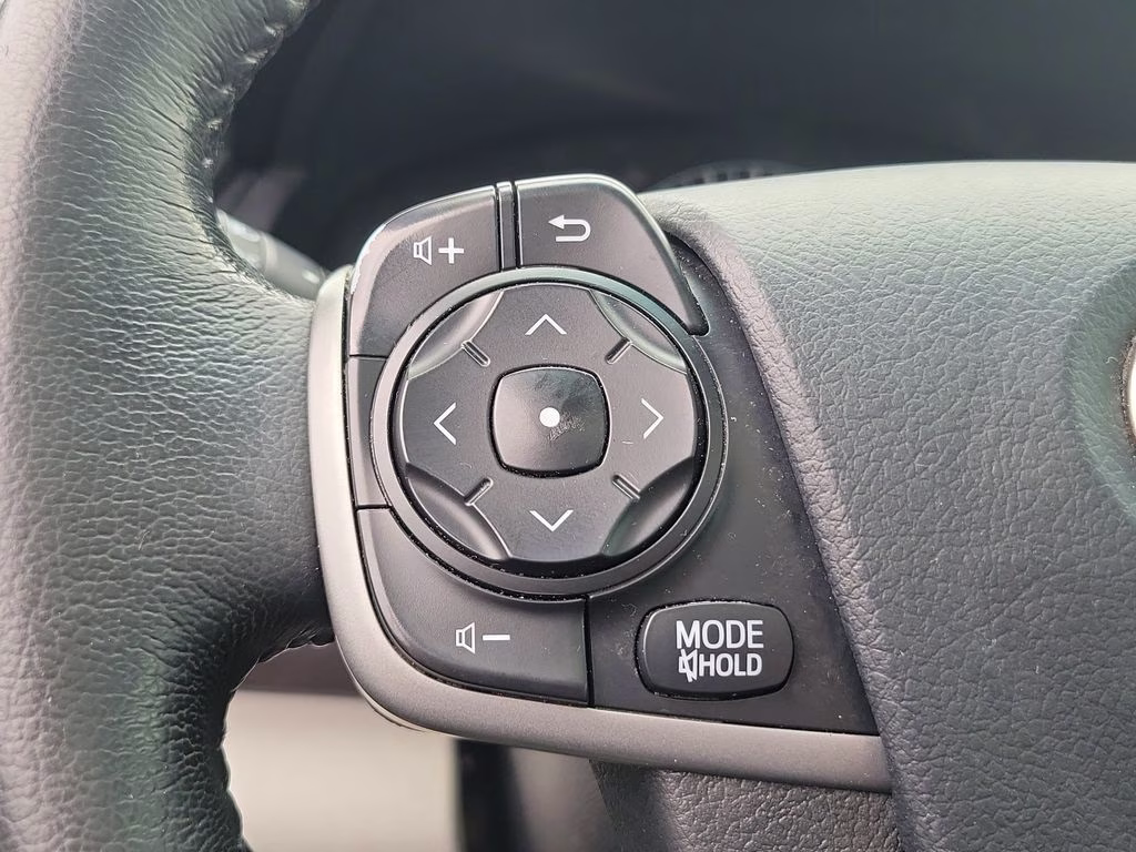2012 Classic Silver Metallic Toyota Camry XLE FWD Sedan