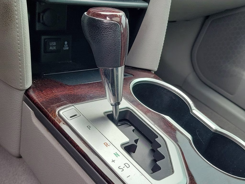 2012 Classic Silver Metallic Toyota Camry XLE FWD Sedan