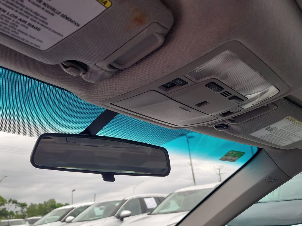 2012 Classic Silver Metallic Toyota Camry XLE FWD Sedan