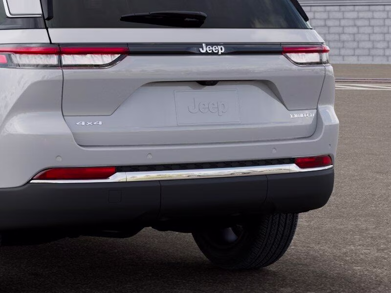 2026 Bright White Clear Coat Jeep Grand Cherokee Grand Cherokee Limited 4x4 4X4 SUV