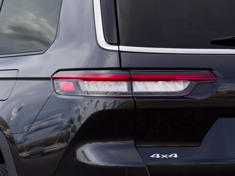 2026 Diamond Black Crystal Pearl Coat Jeep Grand Cherokee L Grand Cherokee Limited 4x4 4X4 SUV